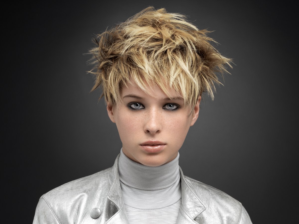 6. Short blonde spiked hair for fine hair - wide 1