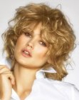 feminine look for medium hair length