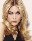 long blonde hairstyle with centerpart