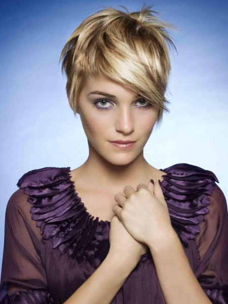 short feminine crop hairstyle