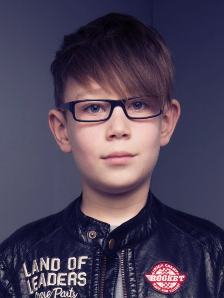 Hair suitable for boys wearing glasses