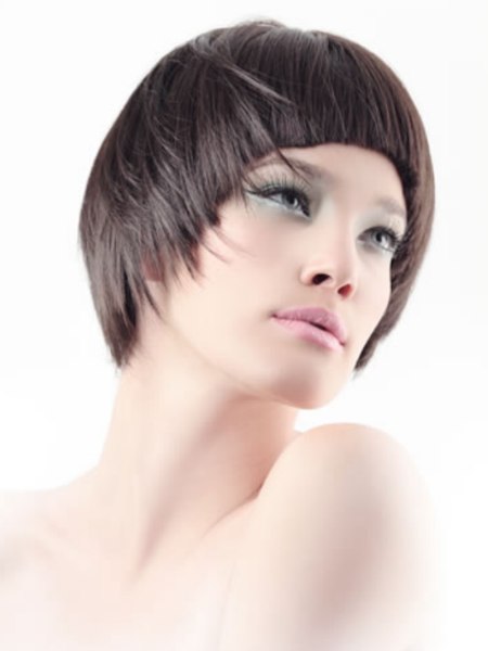 Simple bowl cut hair with a curving silhouette