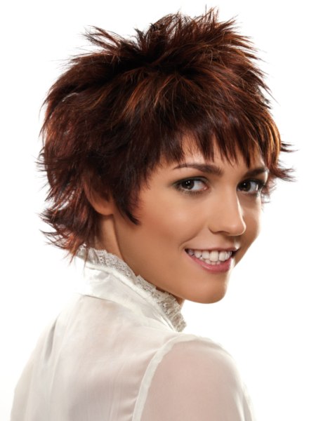 Trendy short hairstyle with foil effects to create depth