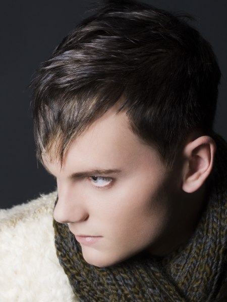 Hairstyle with a wispy fringe for men