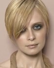 cheekbone length haircut