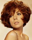 Liz Taylor look with short layered hair and large curls