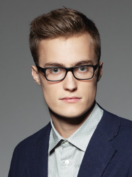 Traditional haircut for men who wear glasses