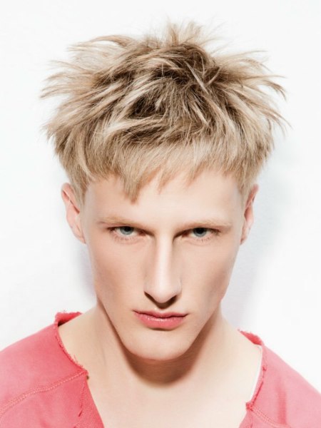 Highlighted blonde hair for men
