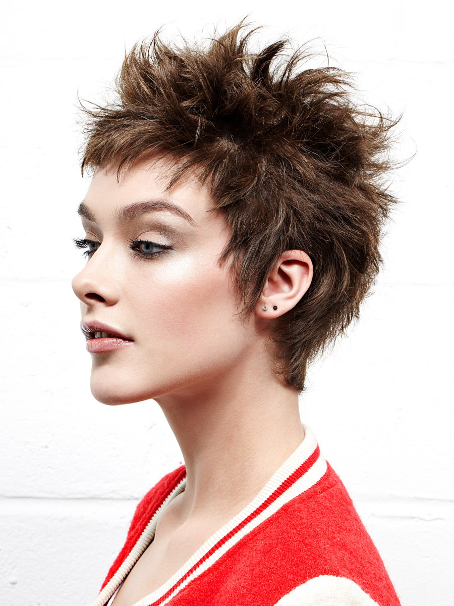 Playful Short Haircut For Women With Spikes And Inspired By Punk