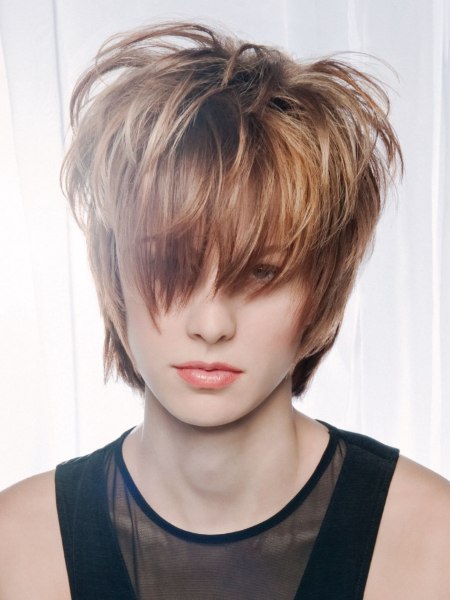 Modern short haircut with jagged textures