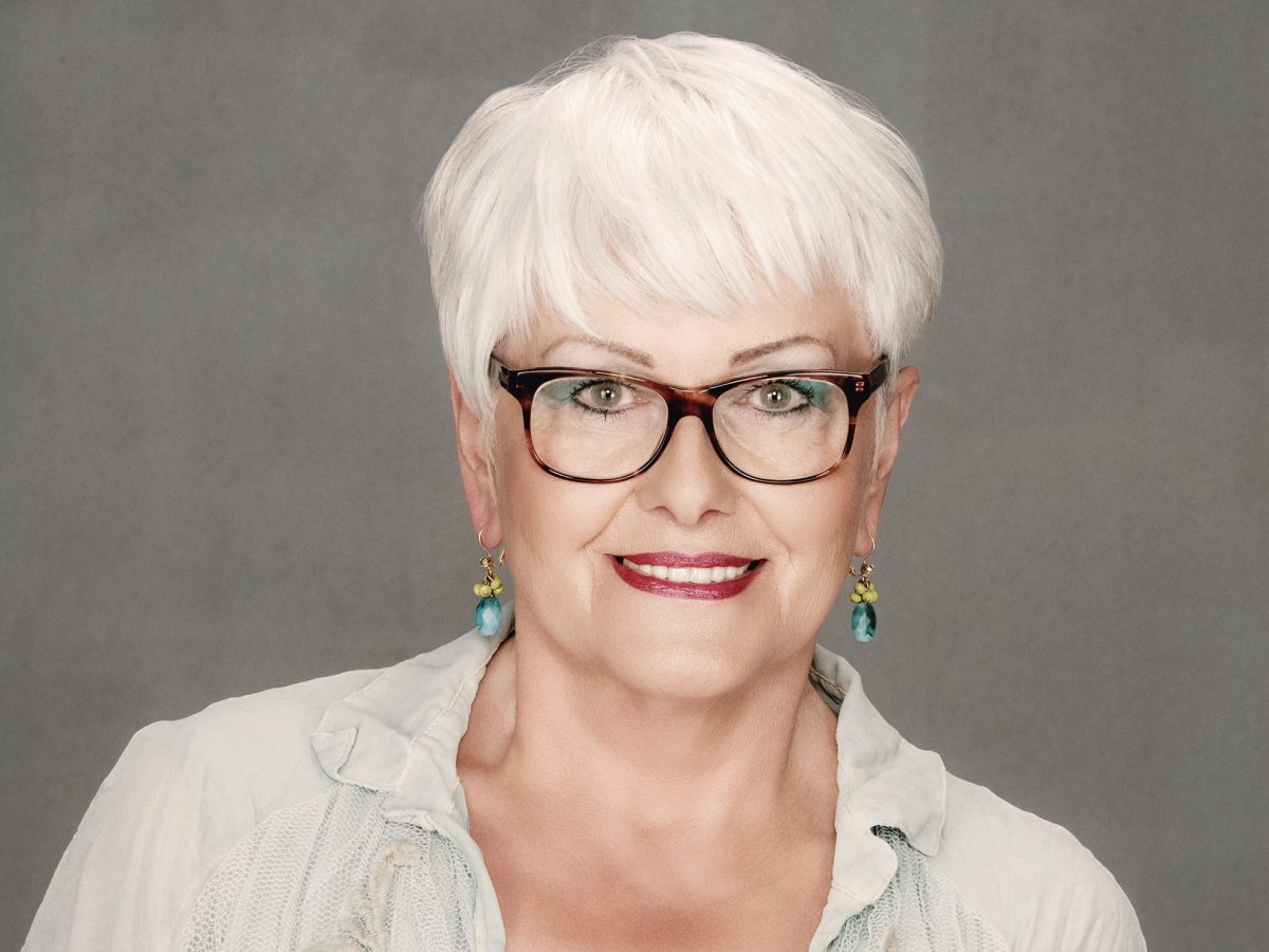 Short Hairstyles For Older Women With Glasses