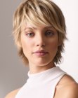 1990s inspired short haircut with a light appearance