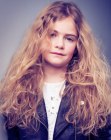 Mid-back long hairstyle for young girls with natural curls
