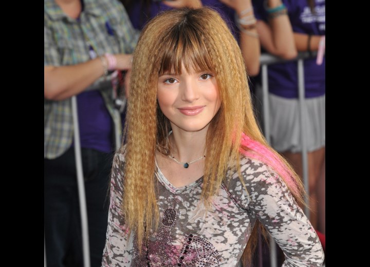 Bella Thorne with crimped hair