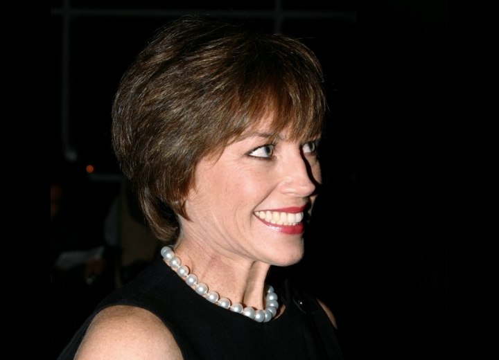 Dorothy Hamill - Comfortable wash-and-go hairstyle