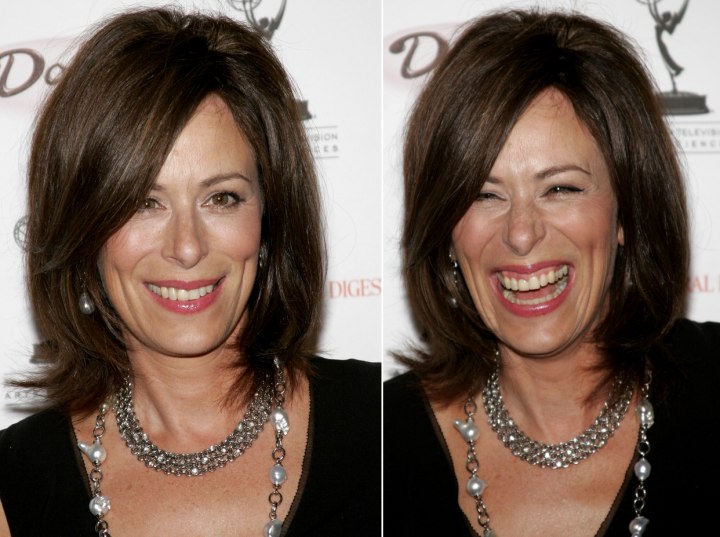 Jane Kaczmarek with neck-length hair