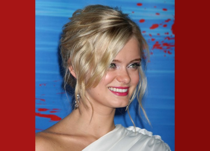 1920s-inspired up-style - Sara Paxton