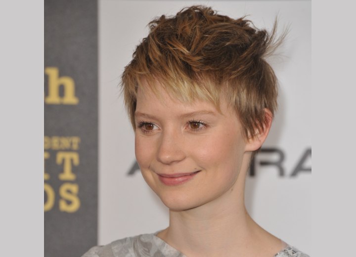Mia Wasikowska with short hair and layers