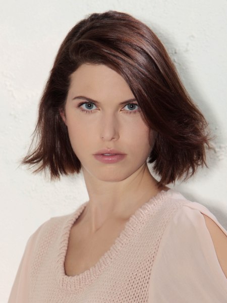 Sporty look with a low-maintenance long bob haircut