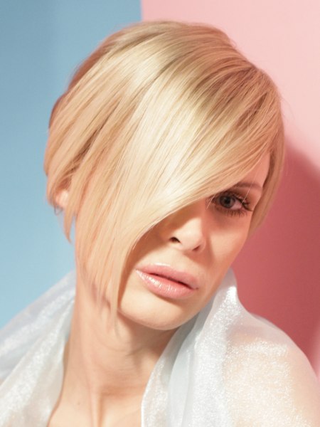 Contoured bob cut to balance an angular face