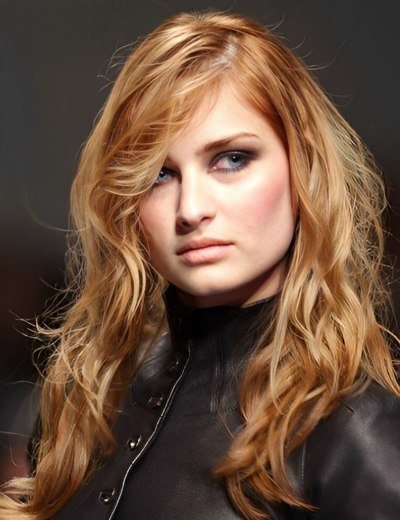 Long-layered haircut with flowing waves