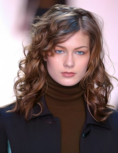 Long hairstyle with ringlets for a natural look