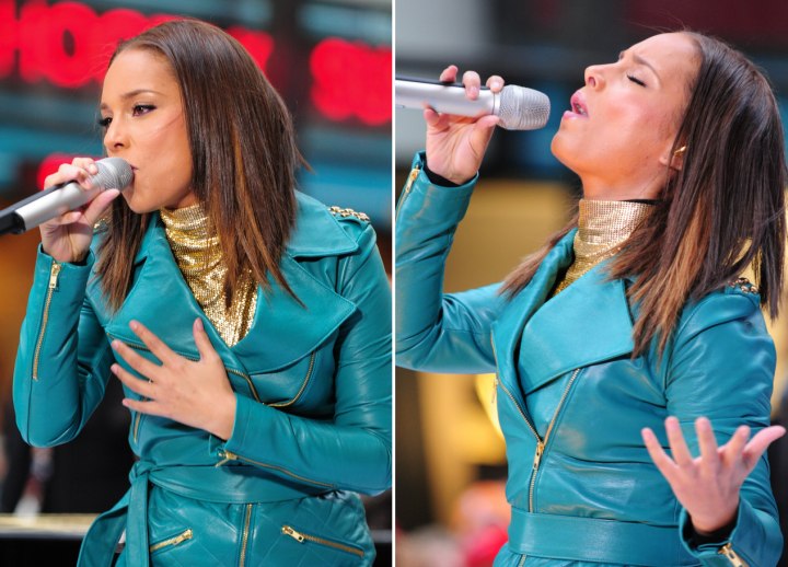 Alicia Keys with long straight hair in New York City