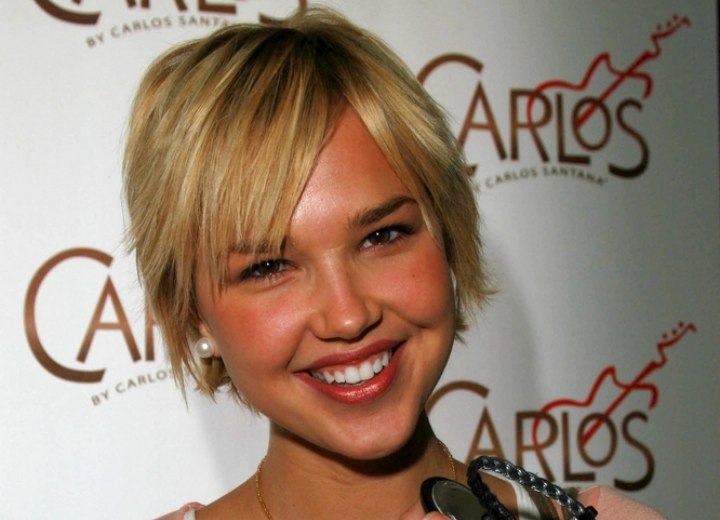 Arielle Kebbel's short haircut