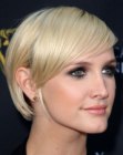 Ashlee Simpson's short razor cut bob