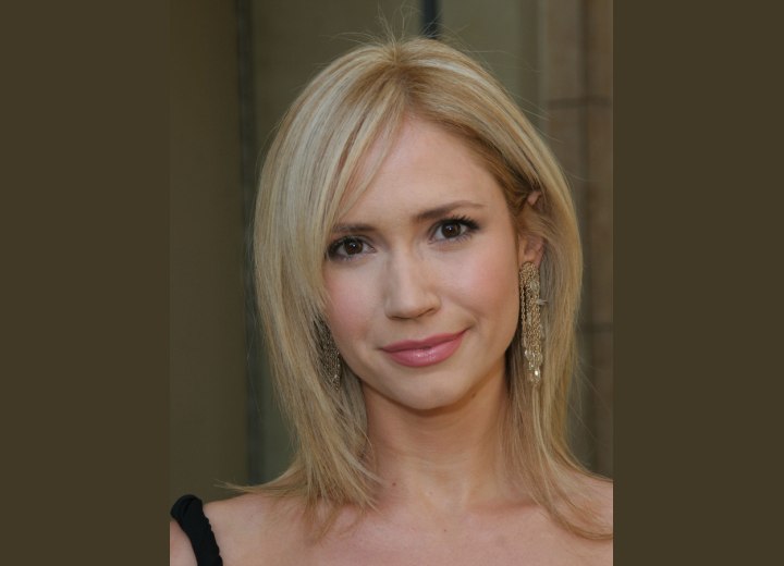 Ashley Jones - Hassle-free medium length hairstyle