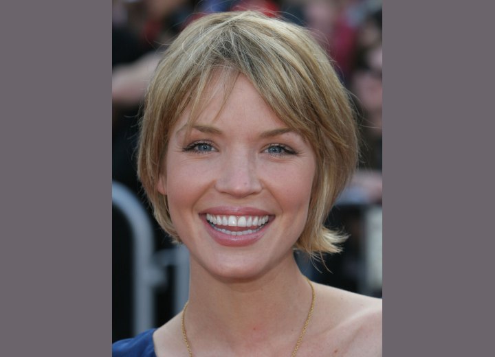 Ashley Scott - Chin length bob with internal layering