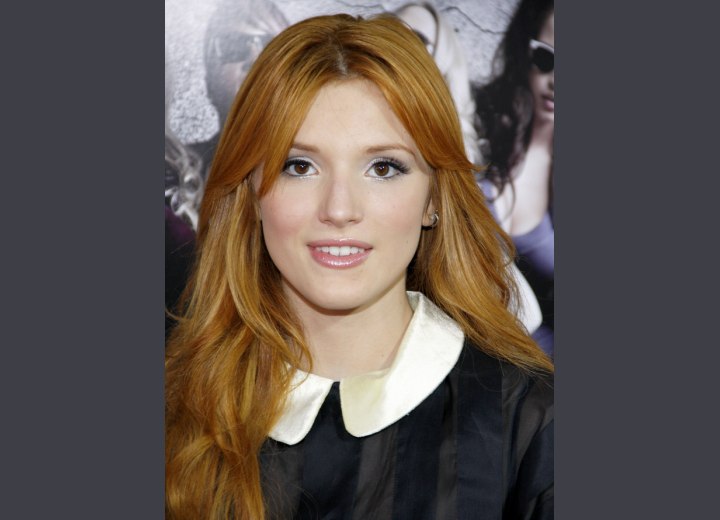 Bella Thorne's retro look