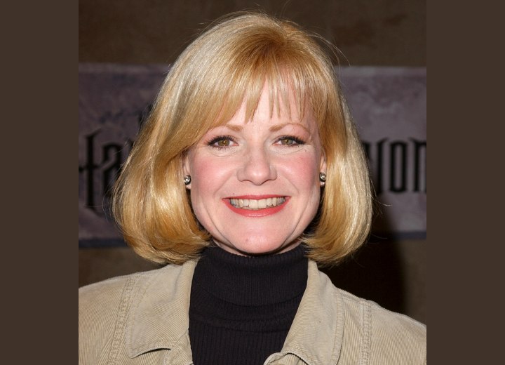 Bonnie Hunt with her hair cut in a bob