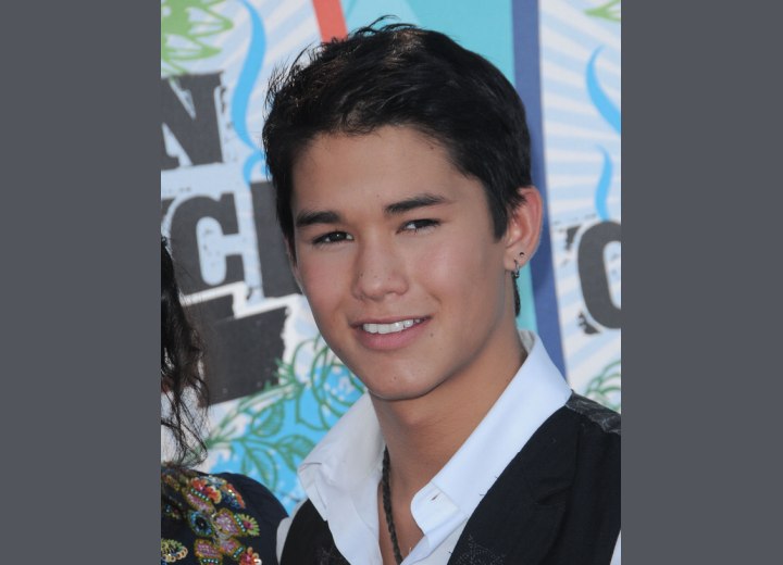 BooBoo Stewart - Easy over the ears hairstyle