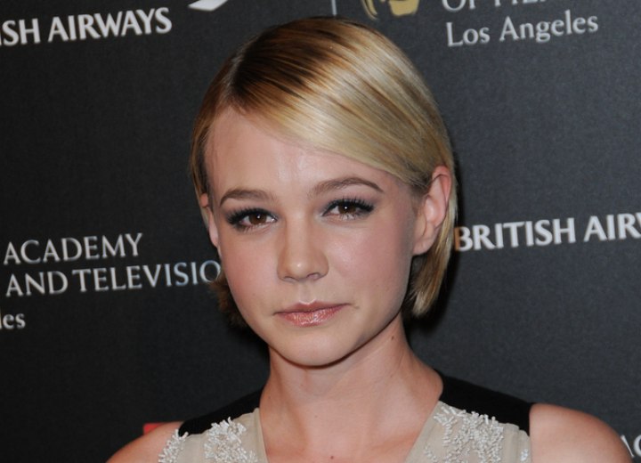 Easy to take care of bob hairstyle - Carey Mulligan