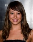 Cheryl Burke wearing her long hair open for a natural appeal