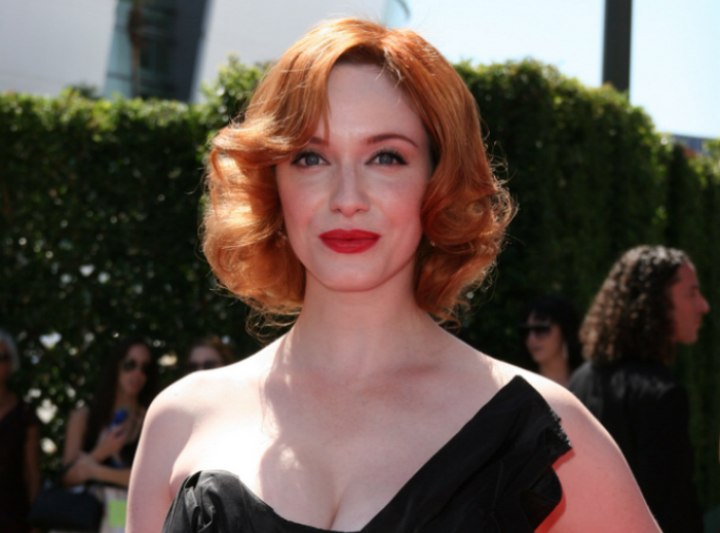 Christina Hendricks - Haircut for mid length red hair