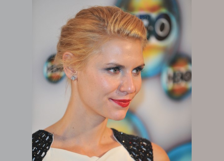 Claire Danes with her hair pulled back