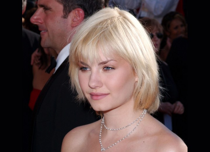 Elisha Cuthbert - Medium length hairstyle with crispy bangs