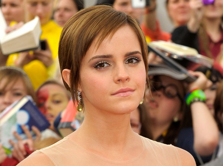 Emma Watson wearing her hair short