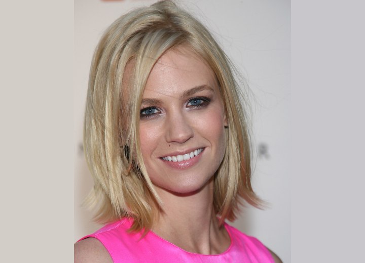 January Jones | Medium long hair with a flip at the end