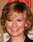 Jennifer Nettles with short hair