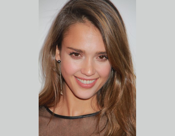 Jessica Alba - forward swooped bangs