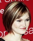 Julia Stiles with a bob haircut