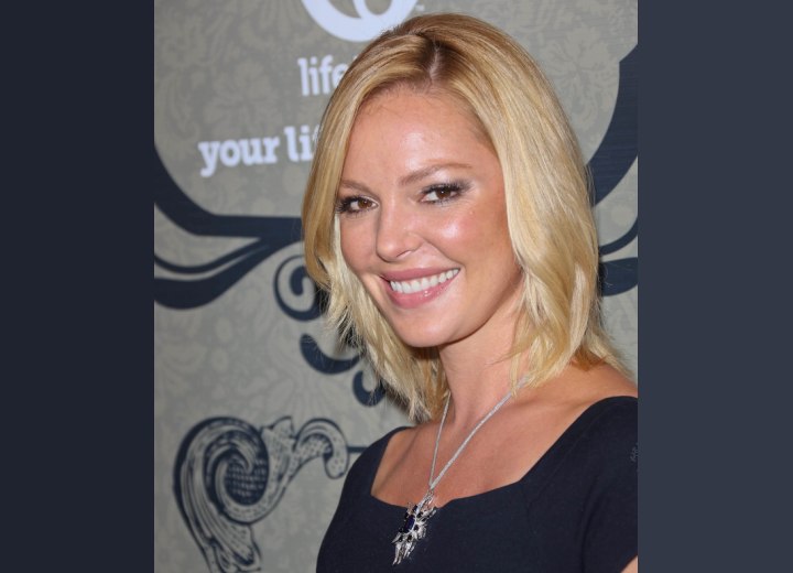 Katherine Heigl sporting a medium-long hairstyle