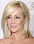 Kellie Pickler's long layered hair with smooth styling