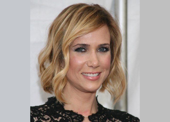 Kristen Wiig with a bob and spiral curls