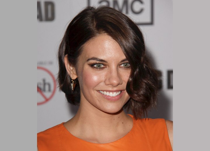 Lauren Cohan - Hairstyle with side bangs
