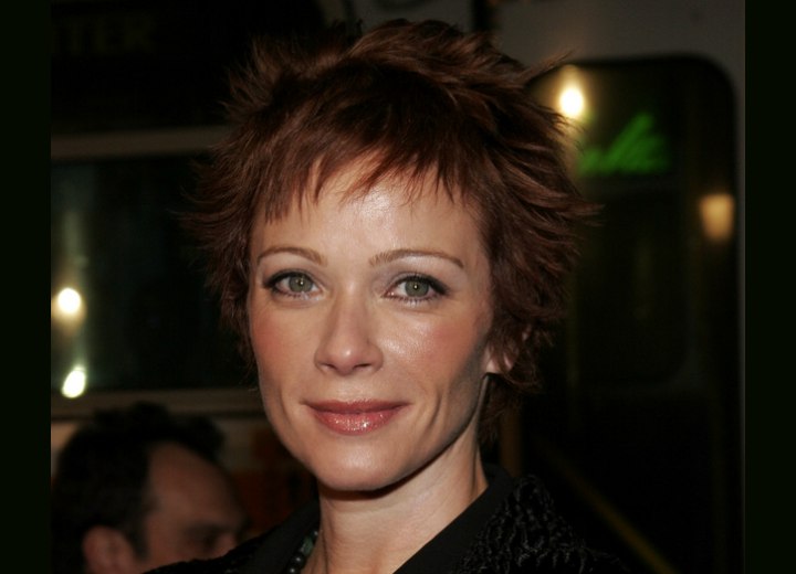 Lauren Holly with short hair