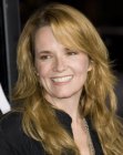 Lea Thompson's gypsy hairstyle with layers and curls